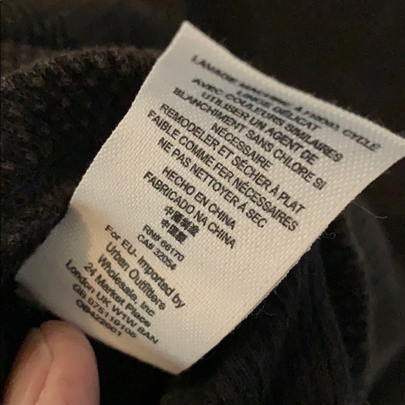 Free People top. Lace cuffs Size S NWT - Picture 9 of 10